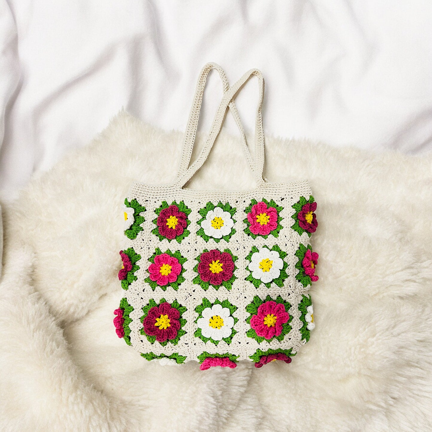 Cosmos Granny Square Bag - 1019