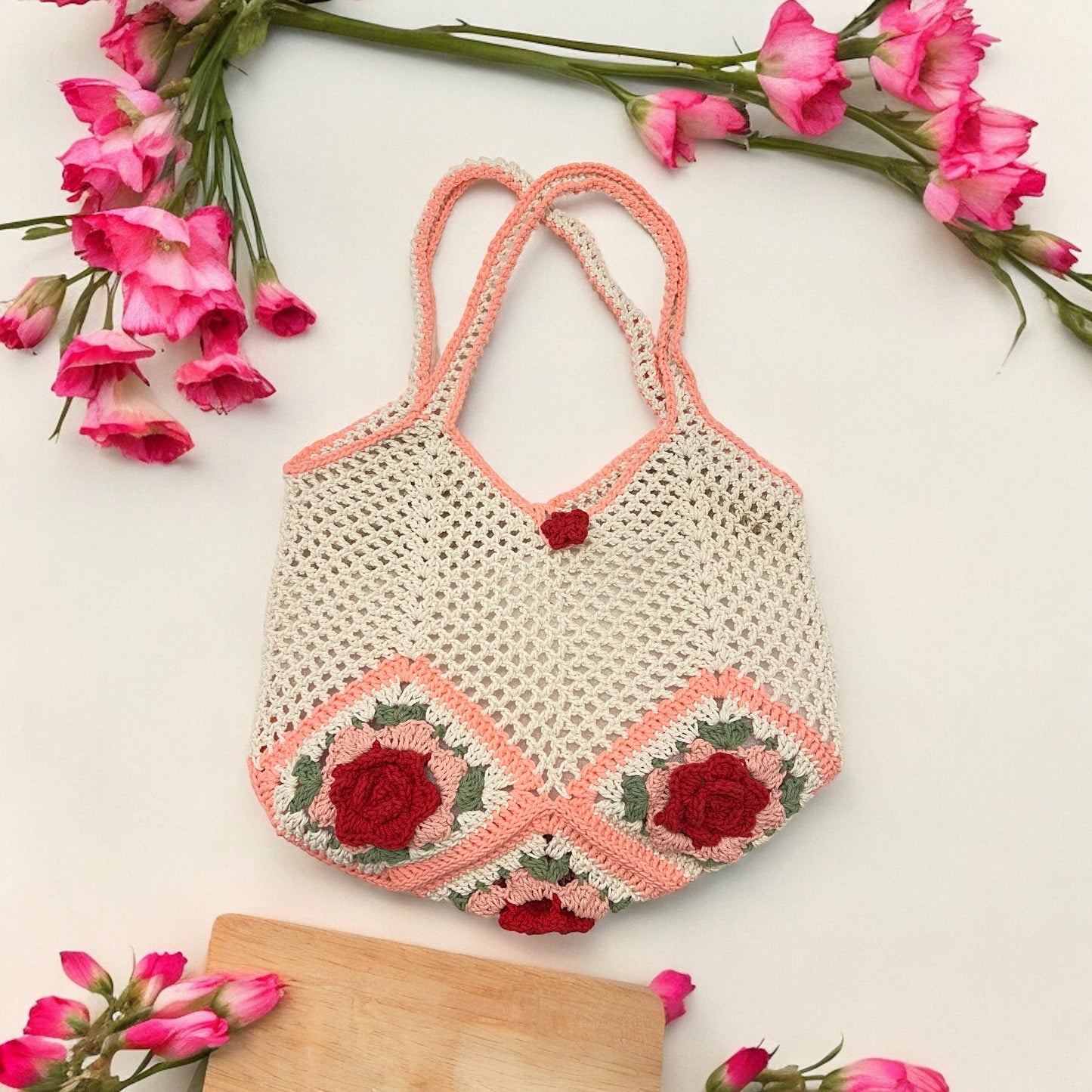 5 Rose Granny Square Bag - 1017